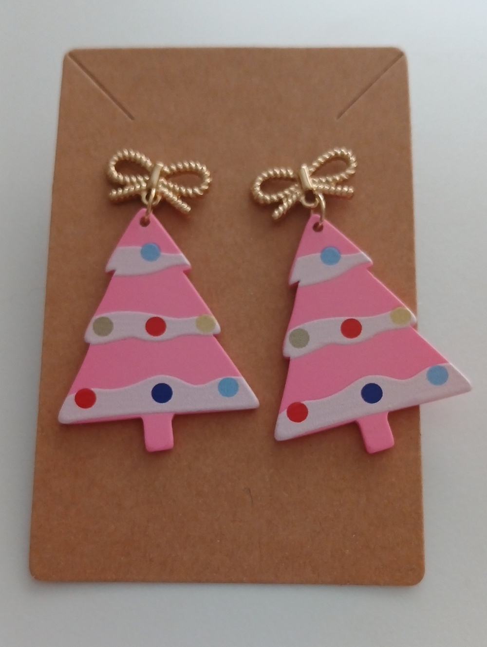 Fashion Jewelry Pink Christmas Tree Earrings with Gold Bow